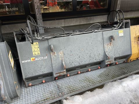 [3379-6667453-0.jpg]