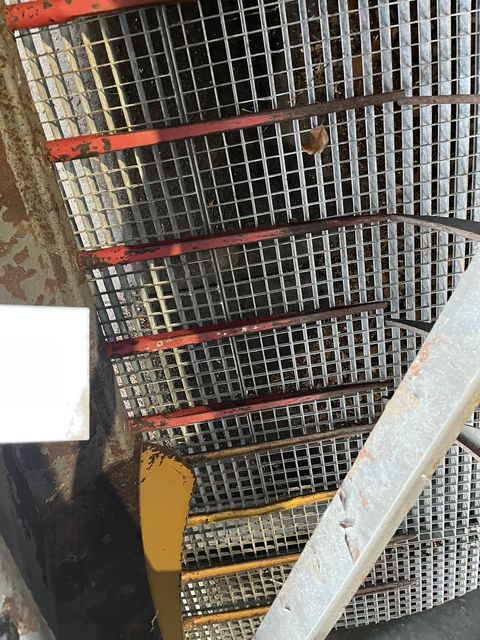 [3379-6667453-6.jpg]