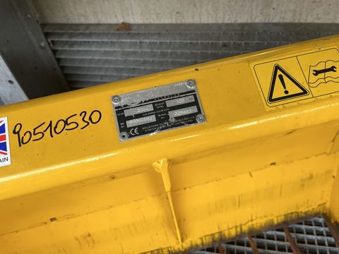 [3379-6667488-3.jpg]