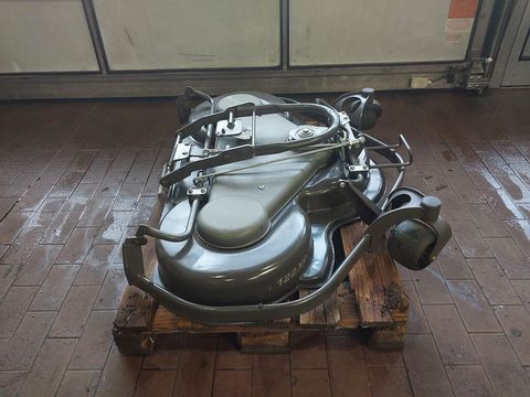 [3379-6746119-17.jpg]