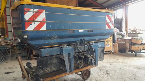 [3379-6753638-0.jpg]