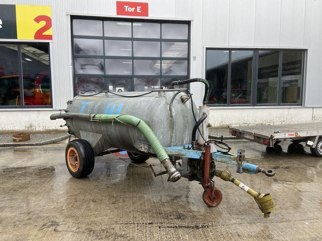 [3379-6805102-0_1.jpg]