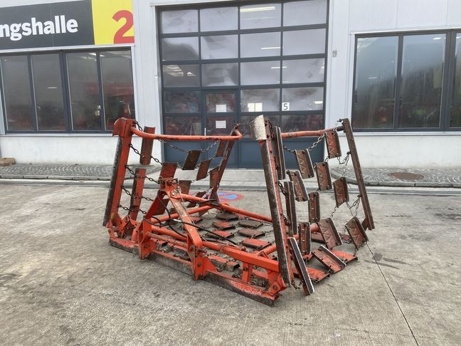 [3379-6808306-0_1.jpg]