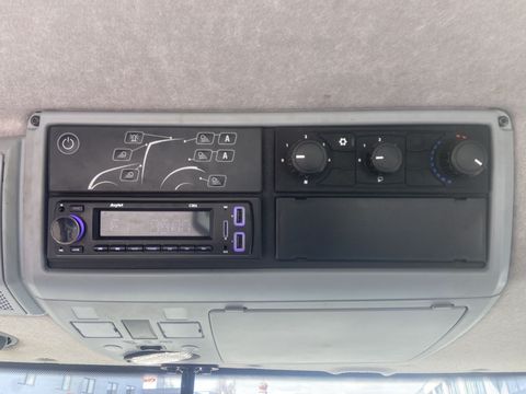 [3379-6891626-12.jpg]