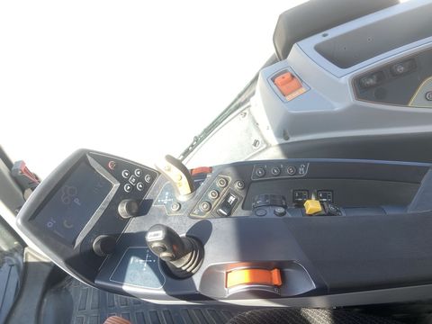 [3379-6891626-9.jpg]