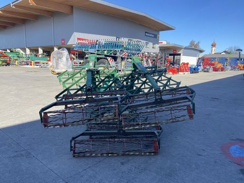 [3379-6899575-5.jpg]