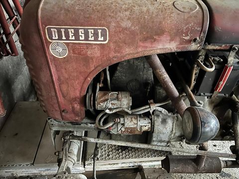 [3379-6899791-1.jpg]