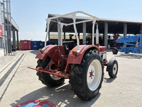 [3379-7384284-2.jpg]