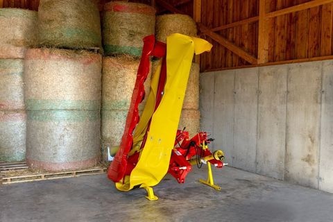 [3383-3411797-0.jpg]