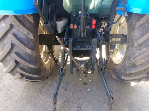 [3383-3920895-12.jpg]