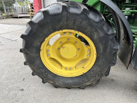 [3383-4263992-16.jpg]