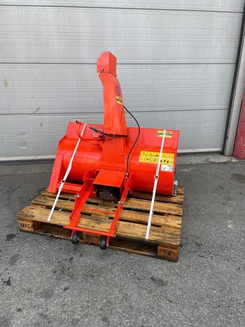 [3383-4621644-12.jpg]