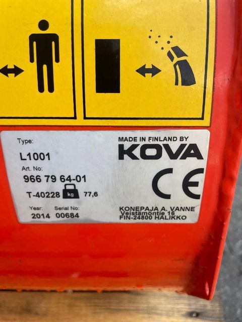 [3383-4621644-2.jpg]