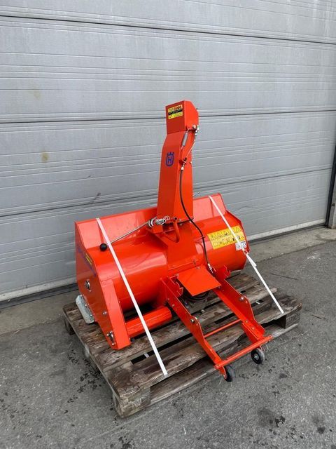 [3383-4621646-19.jpg]