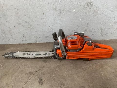 [3383-4710793-13.jpg]