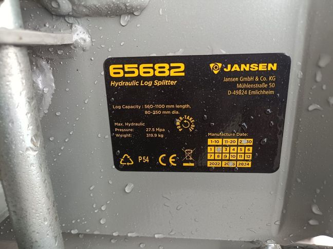 [3383-5638524-0_1.jpg]