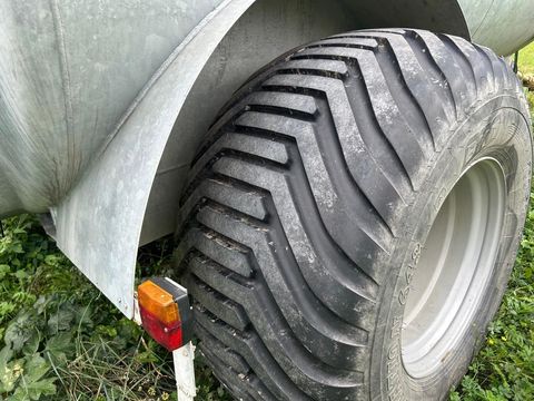 [3383-6109790-23.jpg]