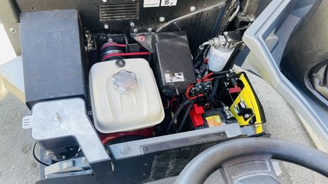 [3383-6115920-13.jpg]