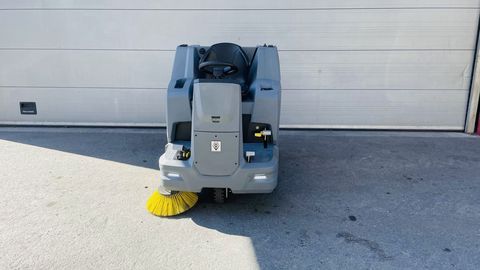 [3383-6115920-8.jpg]