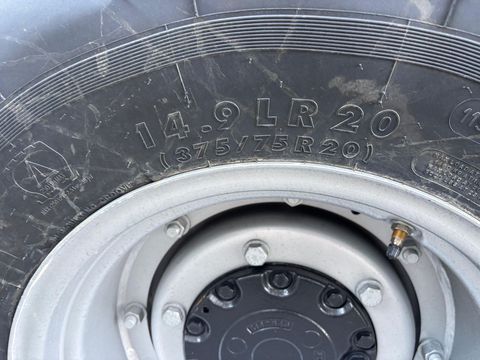 [3383-6430529-4.jpg]