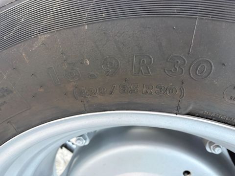 [3383-6430529-7.jpg]