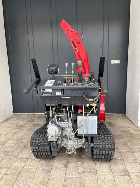 [3383-6753275-22.jpg]