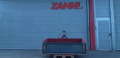 [3383-6753342-0.jpg]