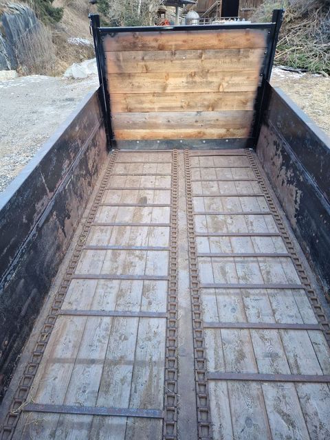 [3383-6757498-12.jpg]