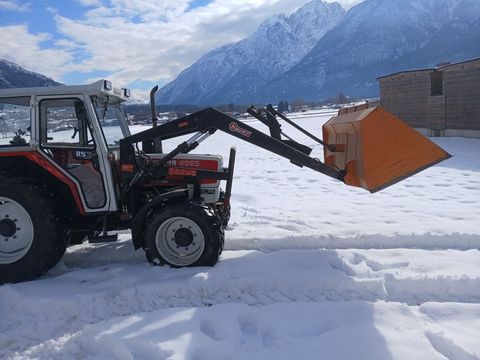 [3383-6765564-3.jpg]