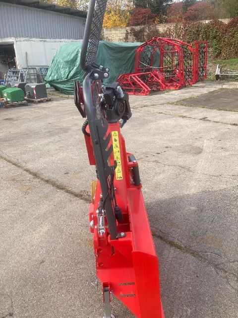 [3471-6359664-2.jpg]