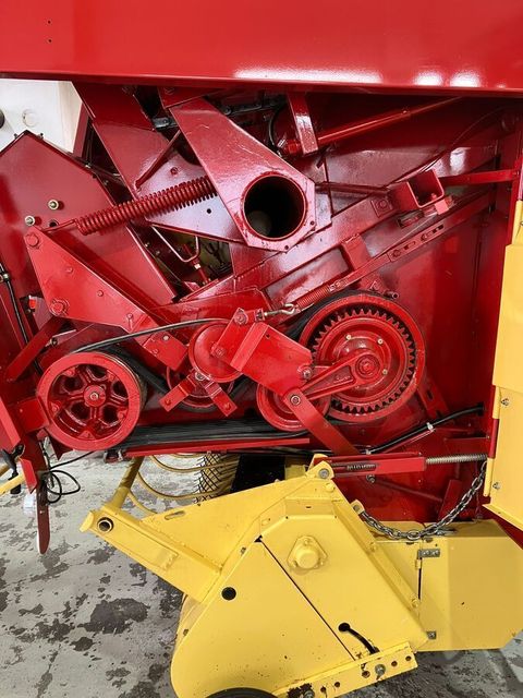 [3489-4123180-3.jpg]