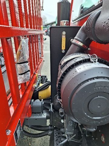 [3489-4191311-3.jpg]