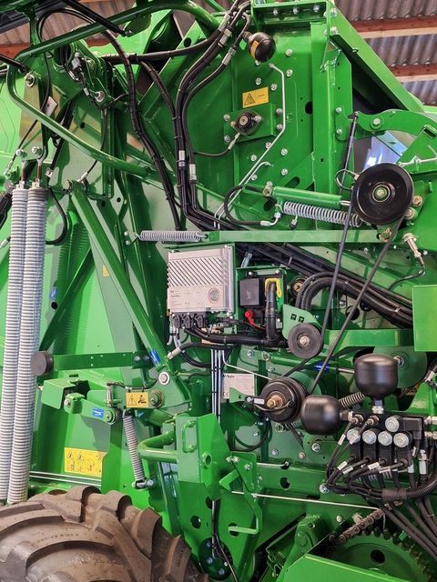 [3489-4409984-4.jpg]