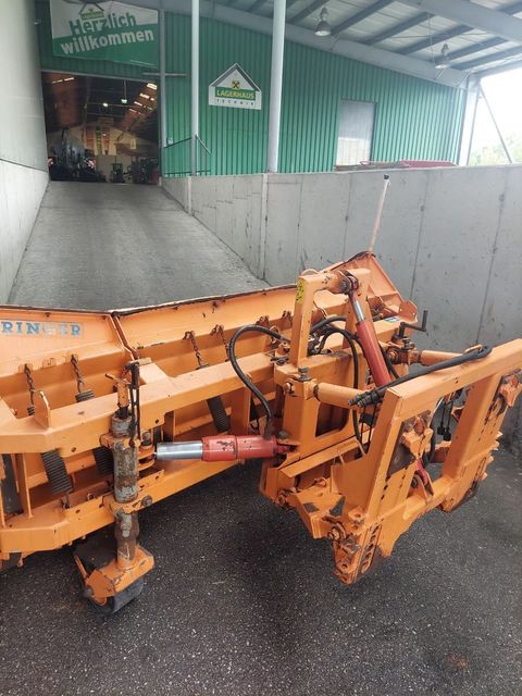 [3489-5981337-3.jpg]