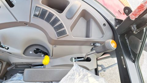 [3489-5981695-13.jpg]