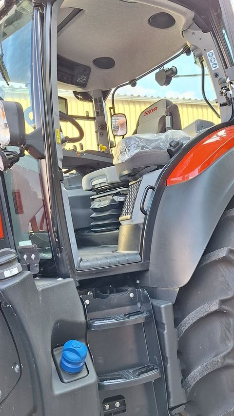 [3489-5981711-12.jpg]