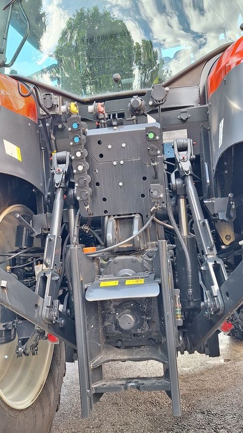 [3489-5981711-3.jpg]