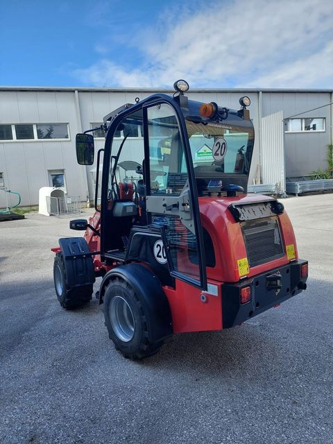 [3489-6006530-1.jpg]