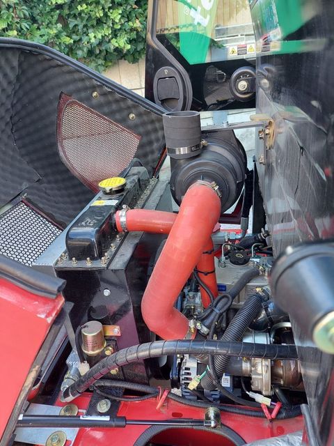 [3489-6006530-2.jpg]