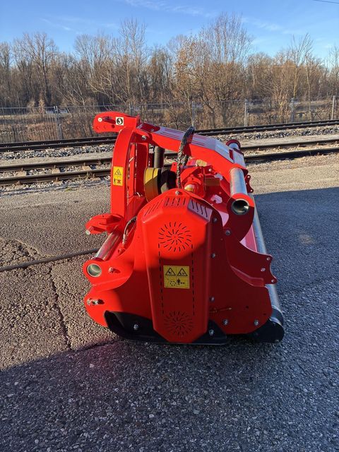 [3489-6484431-6.jpg]