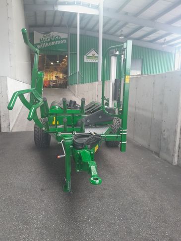 [3489-6559050-0_1.jpg]