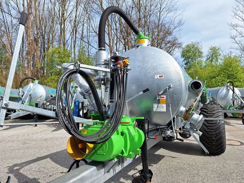 [3489-6682132-2.jpg]