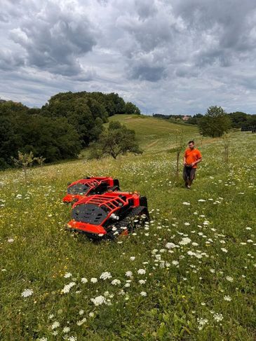 [3489-6772821-0_1.jpg]