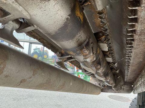 [3508-3846276-15.jpg]