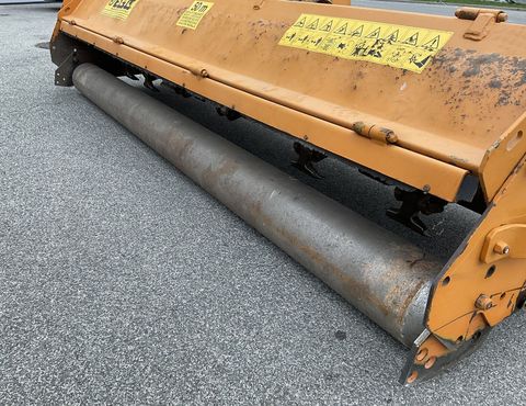 [3508-3846276-16.jpg]