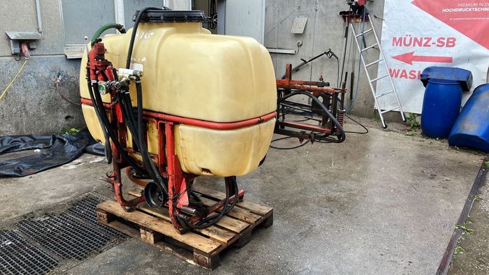 [3508-3939538-0_1.jpg]