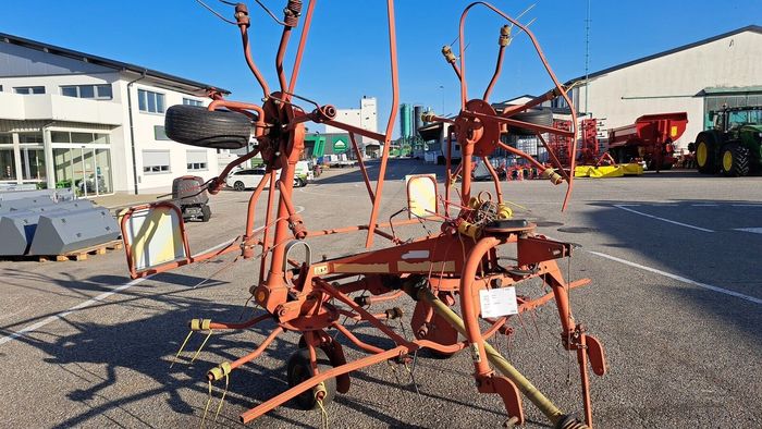 [3508-4269240-0_1.jpg]