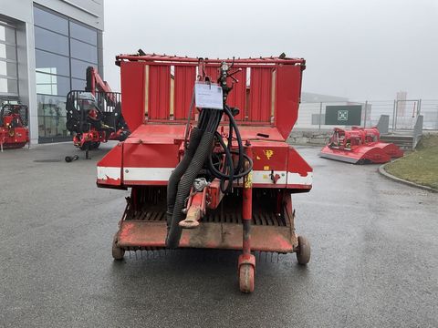 [3508-4448420-5.jpg]