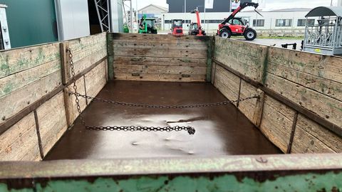 [3508-4536791-9.jpg]