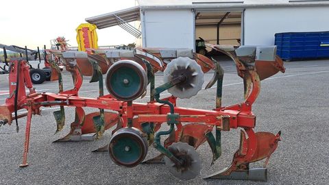 [3508-4883317-3.jpg]